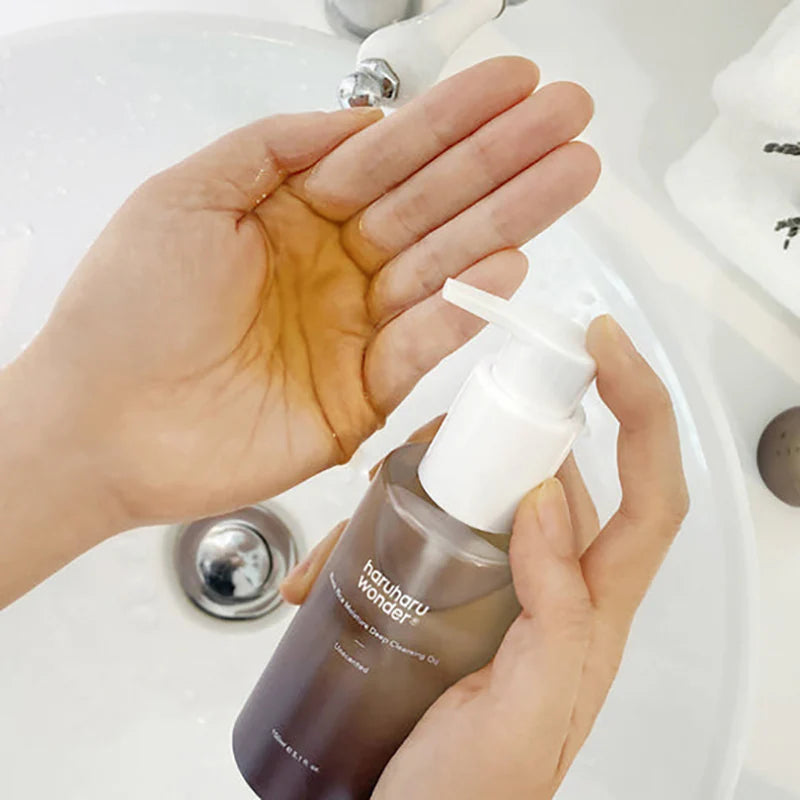 Haruharu Wonder Siyah Pirinç Nemlendirici Derin Temizleme Yağı 150ml